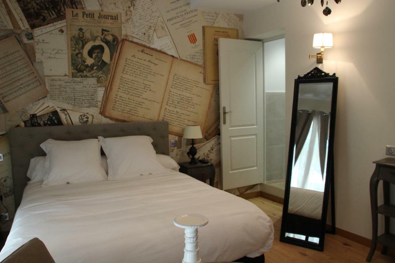 Saint-Rémy-de-Provence Maison D'Hotes Les Varietes المظهر الخارجي الصورة